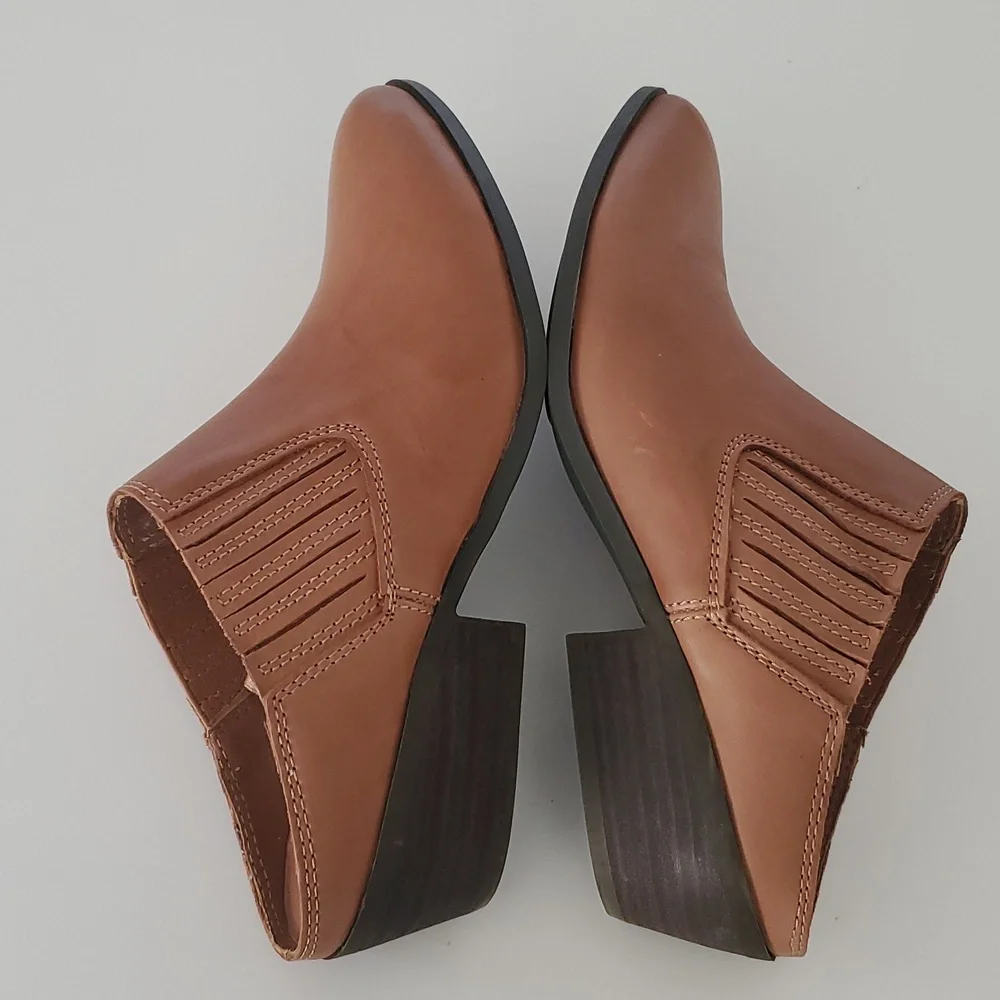 House of Harlow 1960 "Rowen" Western Slip-On Mule in Wheat-Colored Brown… - Picture 5 of 9